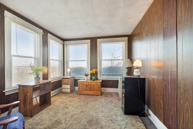 9 Lookout Terrace, Lynn, MA 01902