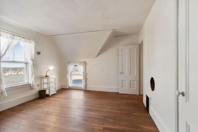 9 Lookout Terrace, Lynn, MA 01902