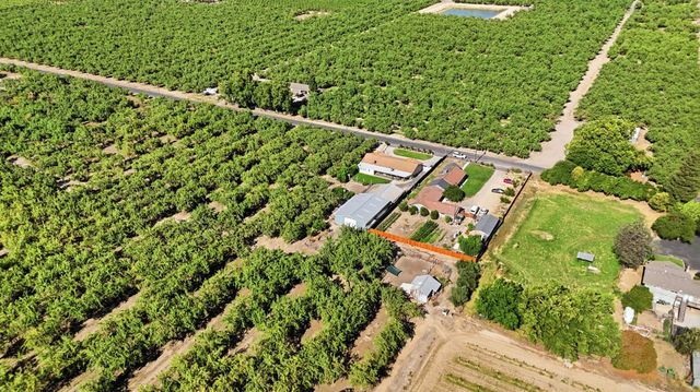 3015 S Waring Rd, Denair, CA 95316