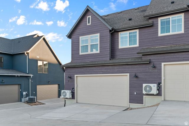 7034 W HIDDEN WAY, West Jordan, UT 84081