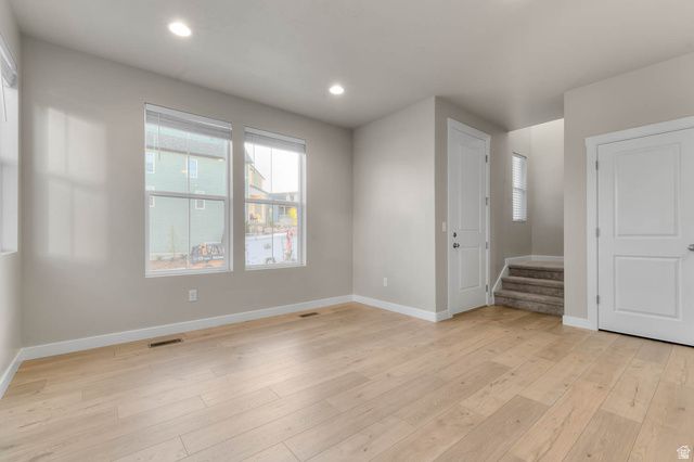 7034 W HIDDEN WAY, West Jordan, UT 84081