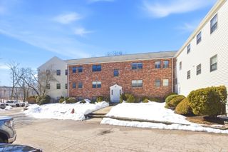 8 Jackson St B1, Quincy, MA 02169