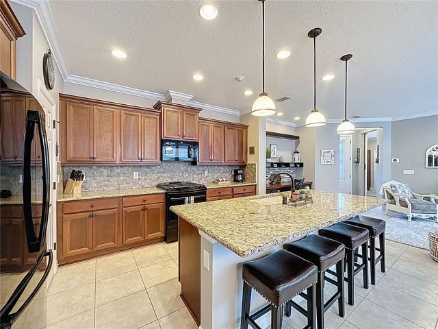 83 BAYOU BEND ROAD, Groveland, FL 34736