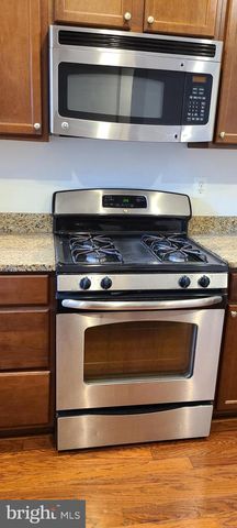 7538 STONEHOUSE RUN DR, Glen Burnie, MD 21060