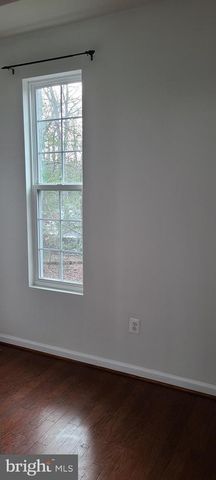 7538 STONEHOUSE RUN DR, Glen Burnie, MD 21060
