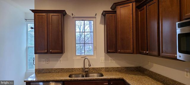 7538 STONEHOUSE RUN DR, Glen Burnie, MD 21060