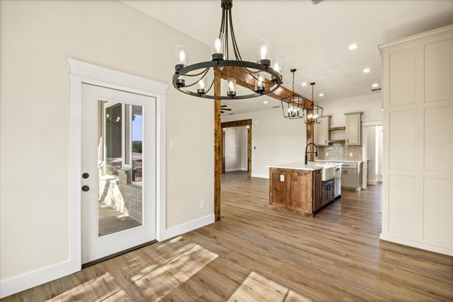 410 Hidden Lake, Bluff Dale, TX 76433