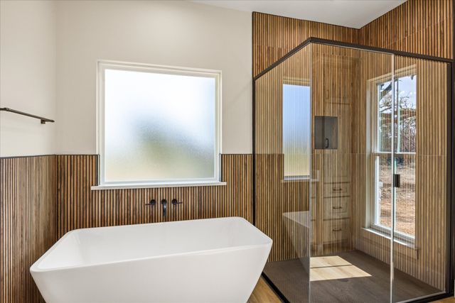 410 Hidden Lake, Bluff Dale, TX 76433