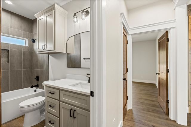 410 Hidden Lake, Bluff Dale, TX 76433