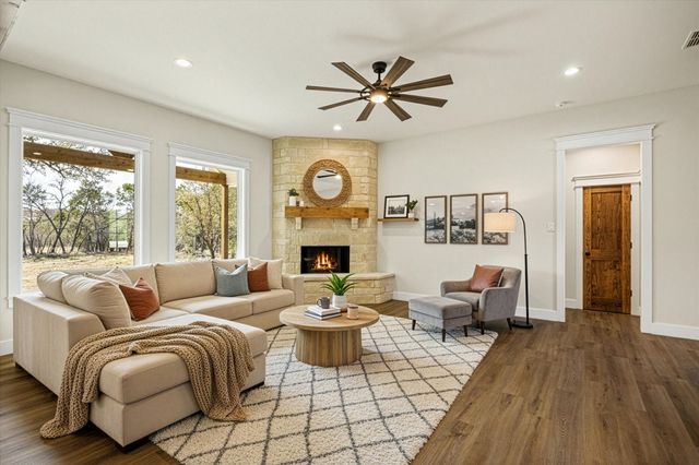 410 Hidden Lake, Bluff Dale, TX 76433