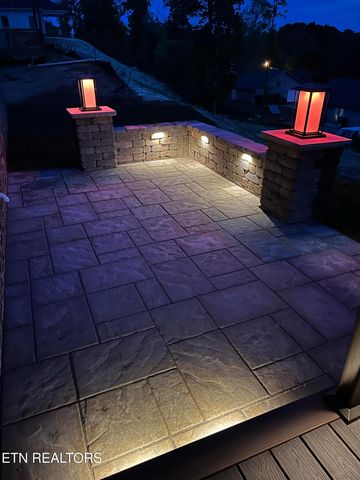 212 Aspen Drive, Lenoir City, TN 37771