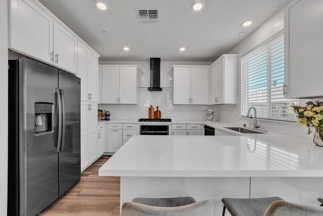 3269 Sherman Way, Folsom, CA 95630