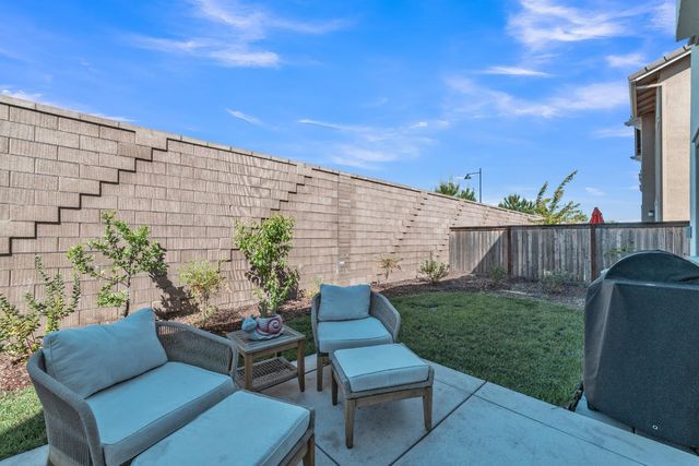 3269 Sherman Way, Folsom, CA 95630