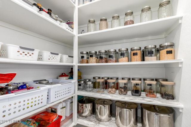 2539 E PELICAN Drive, Gilbert, AZ 85297