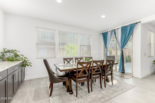 2539 E PELICAN Drive, Gilbert, AZ 85297