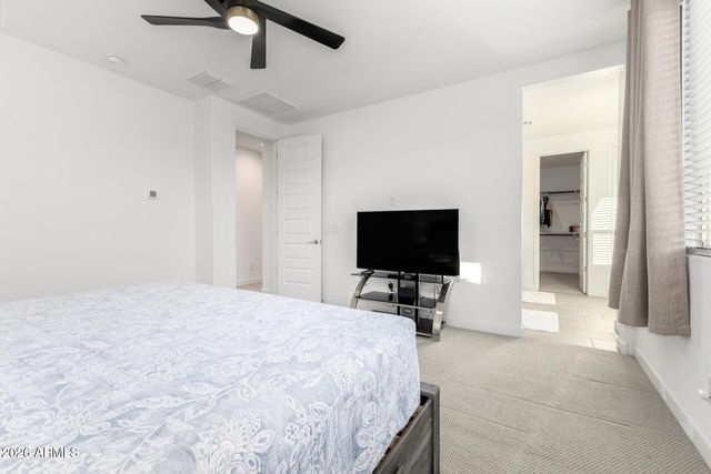 2539 E PELICAN Drive, Gilbert, AZ 85297