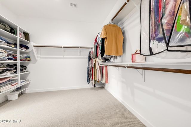 2539 E PELICAN Drive, Gilbert, AZ 85297