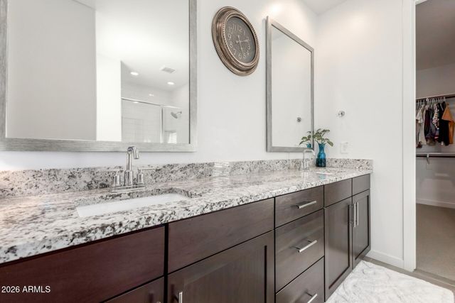 2539 E PELICAN Drive, Gilbert, AZ 85297