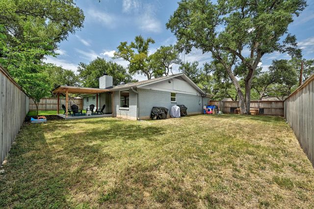 1006 S Riviera CIR, Cedar Park, TX 78613