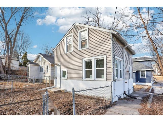 1824 & 1822 Stillwater Avenue E, Saint Paul, MN 55119