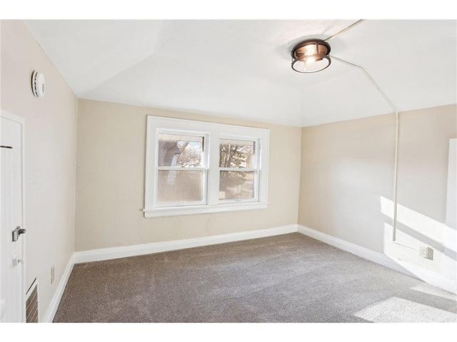 1824 & 1822 Stillwater Avenue E, Saint Paul, MN 55119