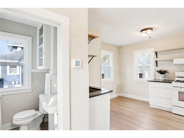 1824 & 1822 Stillwater Avenue E, Saint Paul, MN 55119