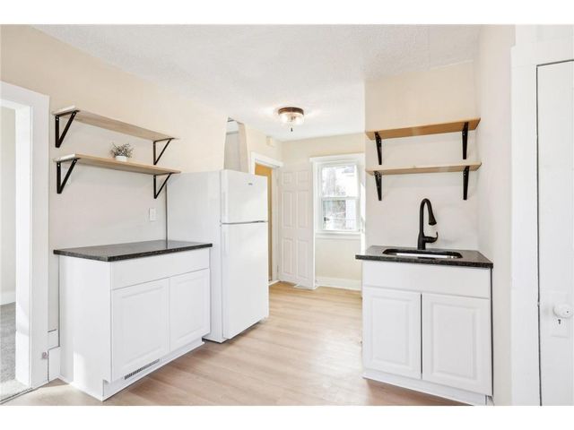 1824 & 1822 Stillwater Avenue E, Saint Paul, MN 55119