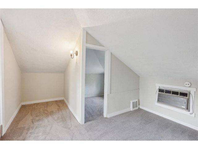 1824 & 1822 Stillwater Avenue E, Saint Paul, MN 55119