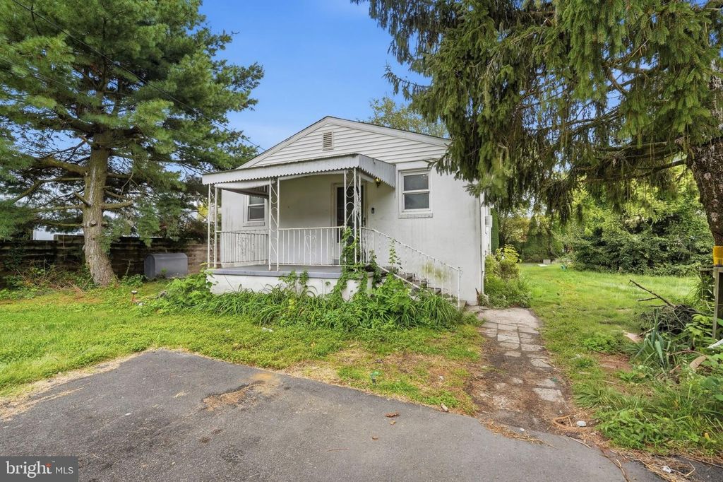 942 ROSA AVE, Croydon, PA 19021 — photo 2