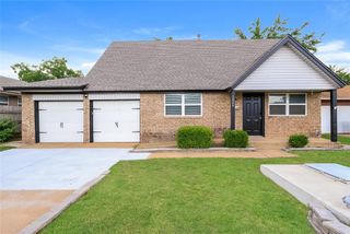1828 Sunrise Drive, Moore, OK 73160