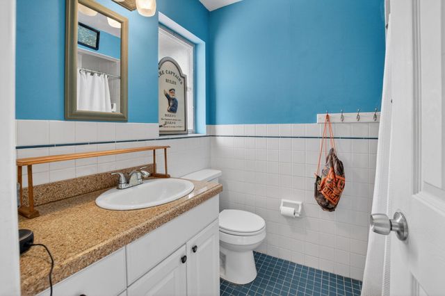 220 SW 10th Avenue, Boynton Beach, FL 33435