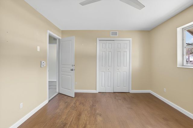 220 SW 10th Avenue, Boynton Beach, FL 33435