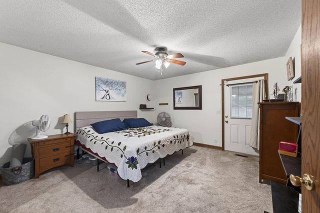 265 W Village Lake Dr, Derby, KS 67037