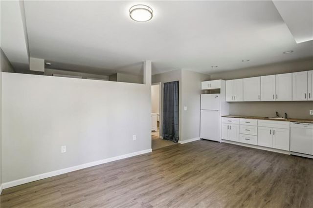 22 Peachtree Hills Avenue NE, Atlanta, GA 30305