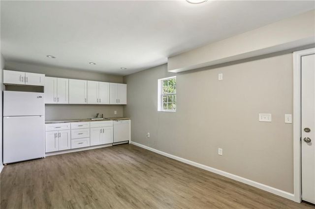 22 Peachtree Hills Avenue NE, Atlanta, GA 30305