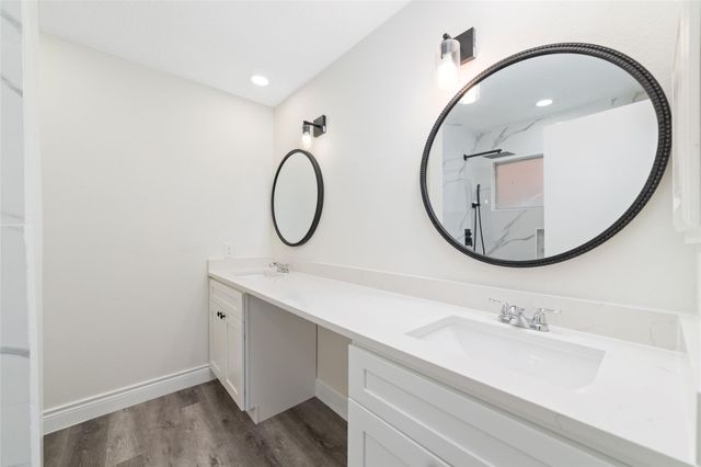 2106 Endicott Lane, Sugar Land, TX 77478