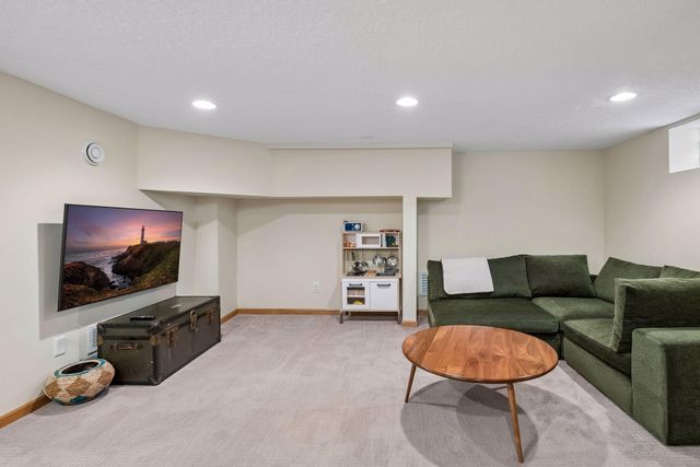 4429 Knox Avenue N, Minneapolis, MN 55412