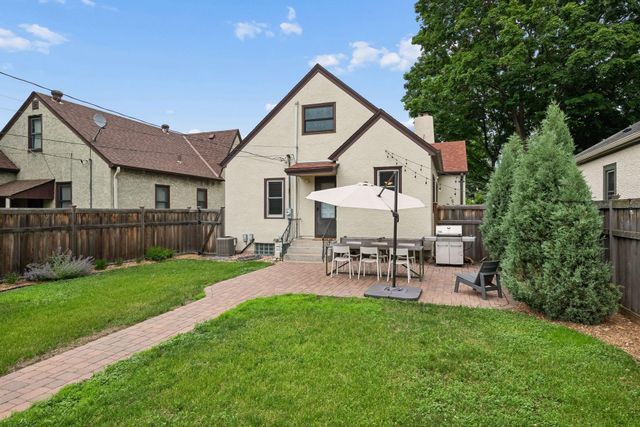 4429 Knox Avenue N, Minneapolis, MN 55412