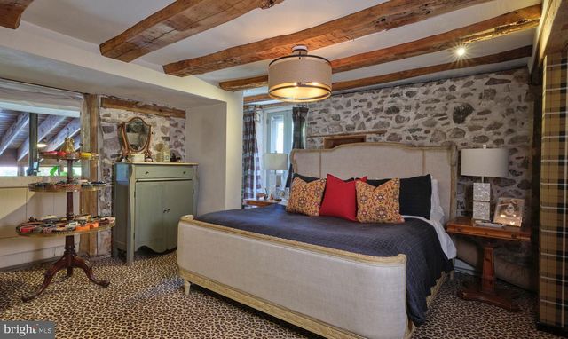 108 BEAUMONT DR, Newtown, PA 18940