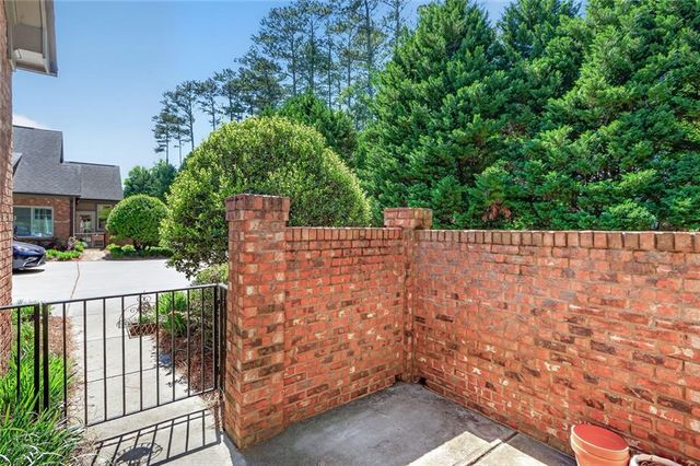 120 Chastain Road NW, Kennesaw, GA 30144