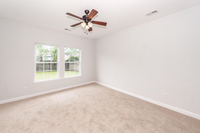 321 Killarney Trail, Moncks Corner, SC 29461