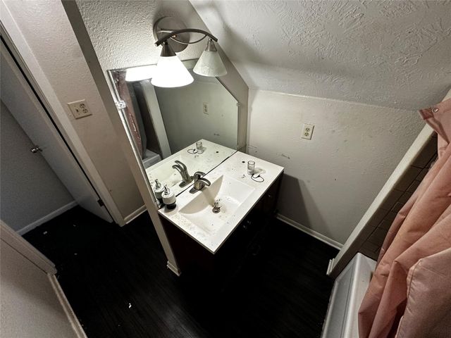 130 Caldwell Street, Baytown, TX 77520