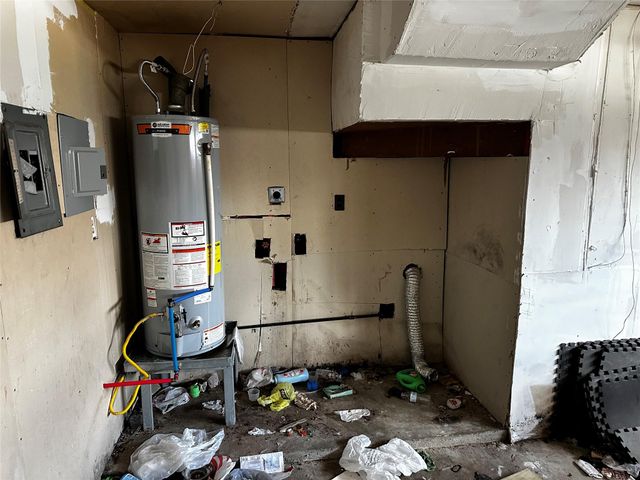 130 Caldwell Street, Baytown, TX 77520