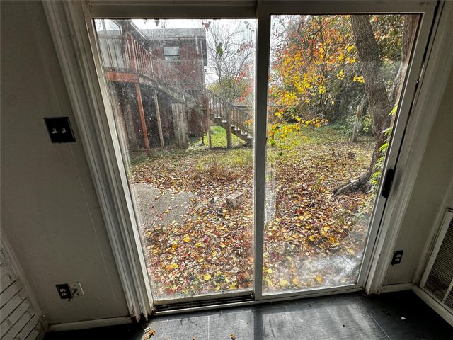 130 Caldwell Street, Baytown, TX 77520