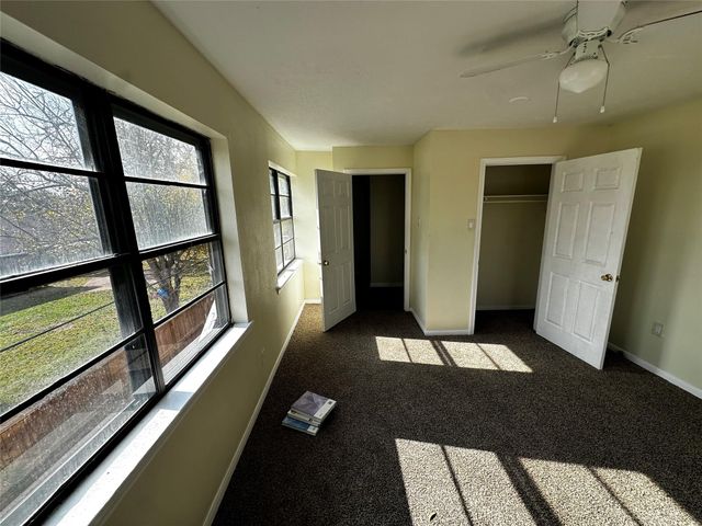 130 Caldwell Street, Baytown, TX 77520