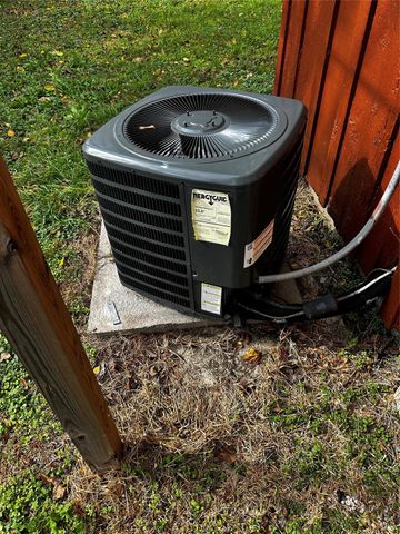 130 Caldwell Street, Baytown, TX 77520