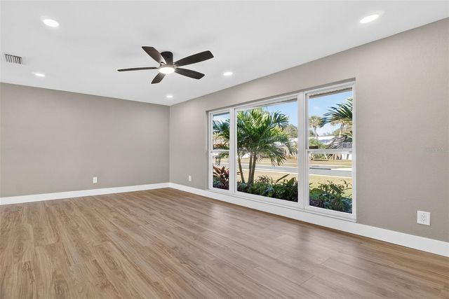 2161 WATEROAK DRIVE N, Clearwater, FL 33764