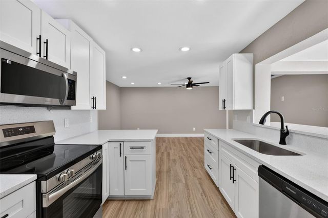 2161 WATEROAK DRIVE N, Clearwater, FL 33764