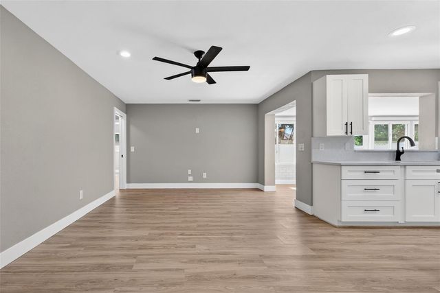 2161 WATEROAK DRIVE N, Clearwater, FL 33764