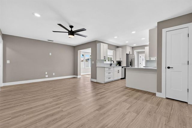 2161 WATEROAK DRIVE N, Clearwater, FL 33764